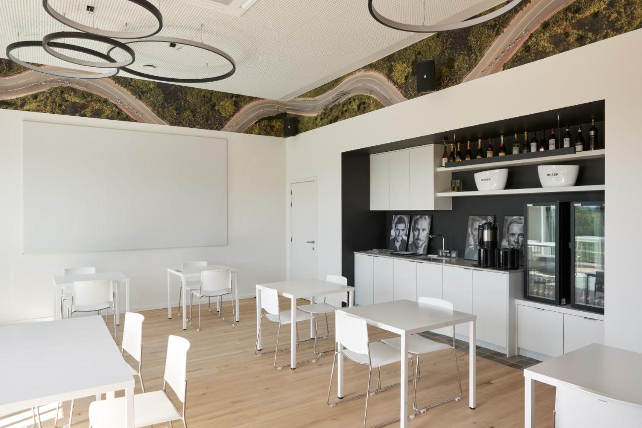 Cafe Coureur Borgloon Hotel Luaran gambar